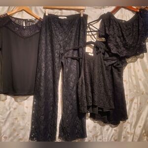 Lot of at least 8 black lacey goth digs in EUC SZ Med/LG 🖤